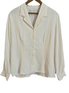 Classic Cream Button-Down Collared Blouse